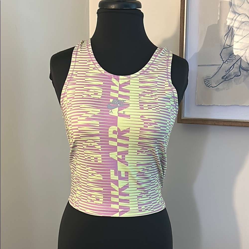Nike | women’s running air tank top-small